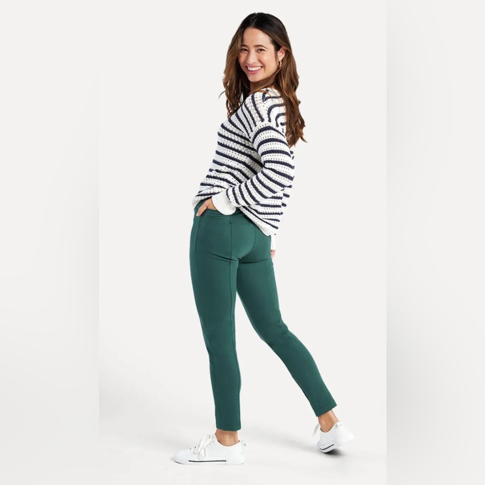 Betabrand skinny leg power down pants in botanical green, size 2X